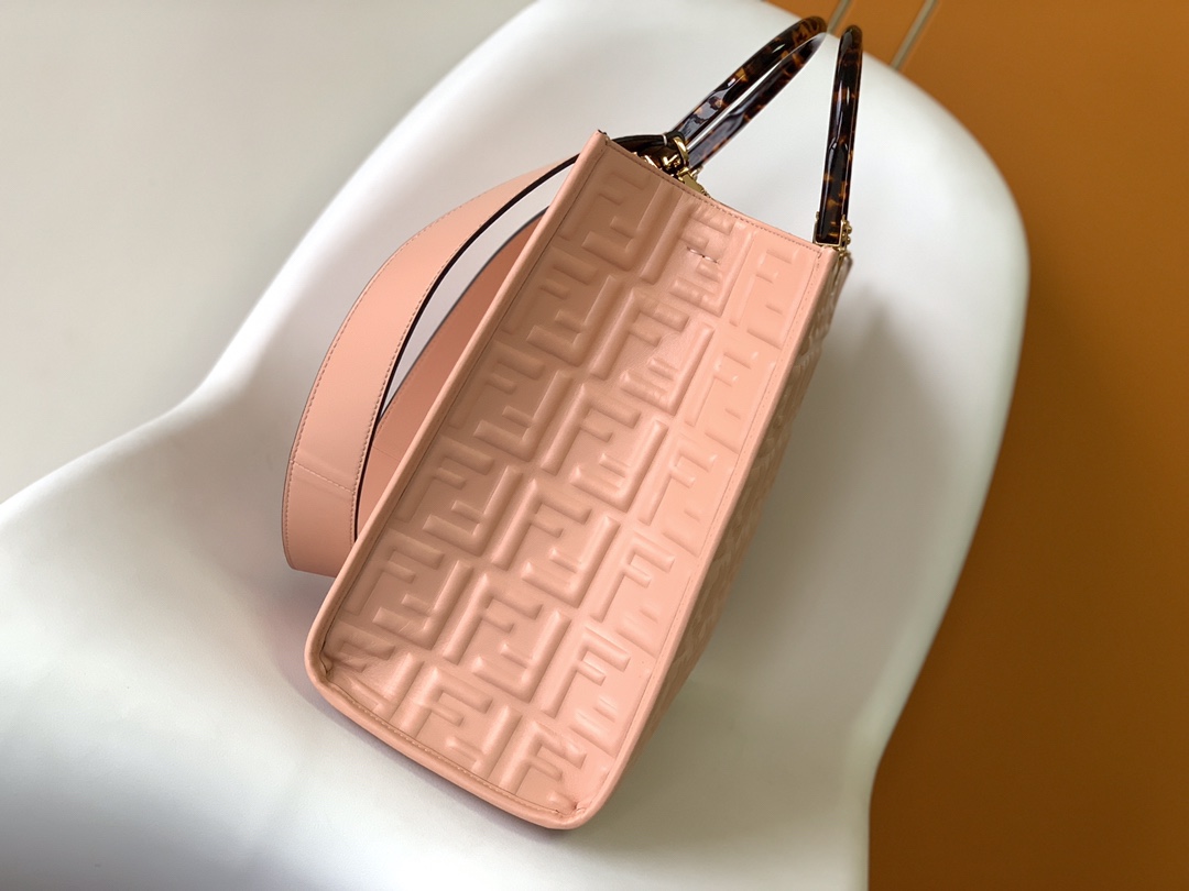 Fendi Medium Sunshine Shopper Pink Leather with Raised 3D-texture FF Motif 